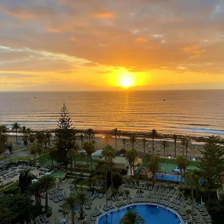 Penthouse Playa De Americas شقة *